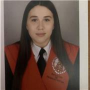 Soy una chica simpática y amable, con buen trato con niño y jóvenes. Me gustaría dar clases a niño de primaria y adolescentes de la ESO